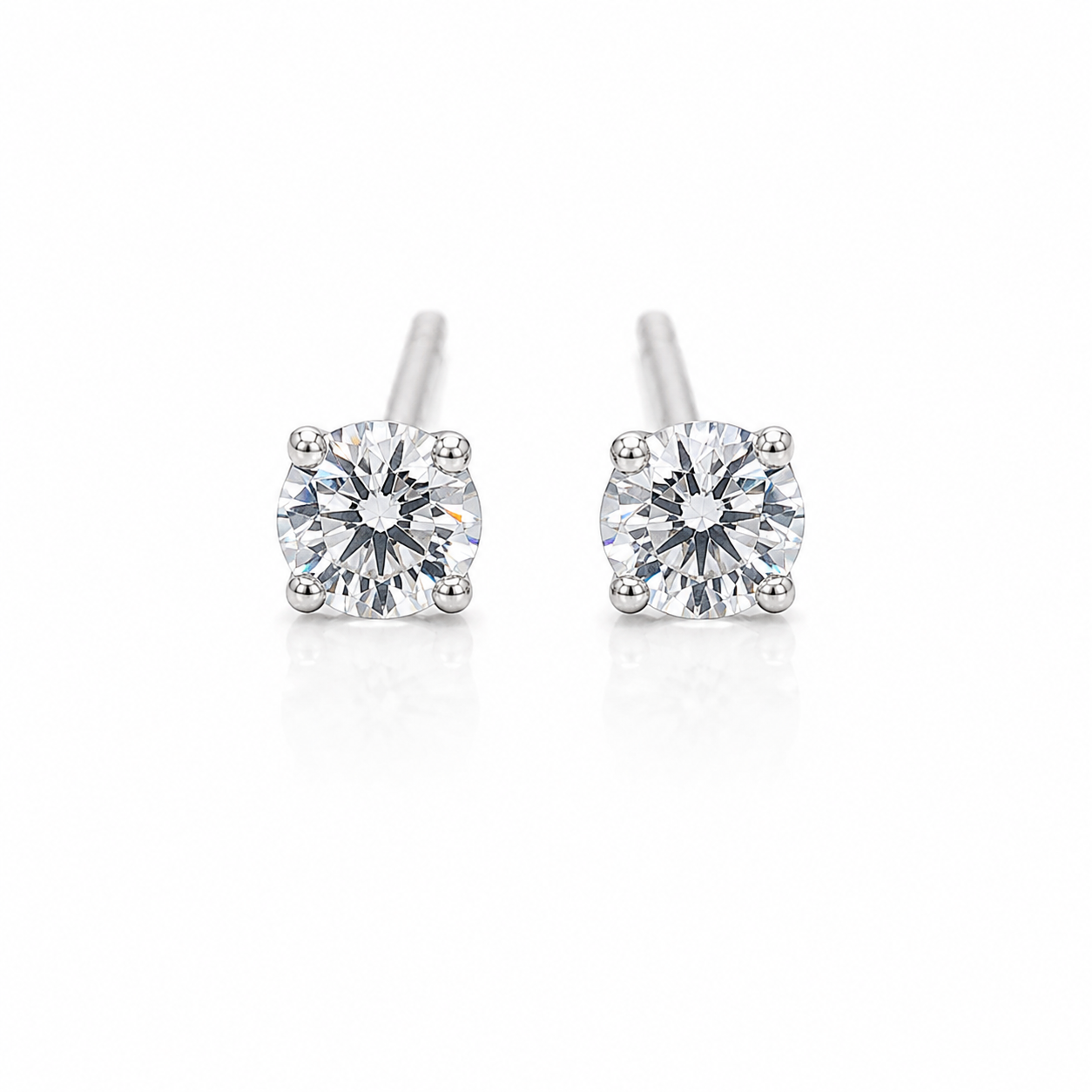 💎 Dainty Diamond Stud Earrings for Women ( E VS1 VG VG )