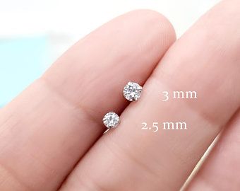Luxury Diamond Stud Earrings | Brilliant Round Cut | E VS1 VG VG
