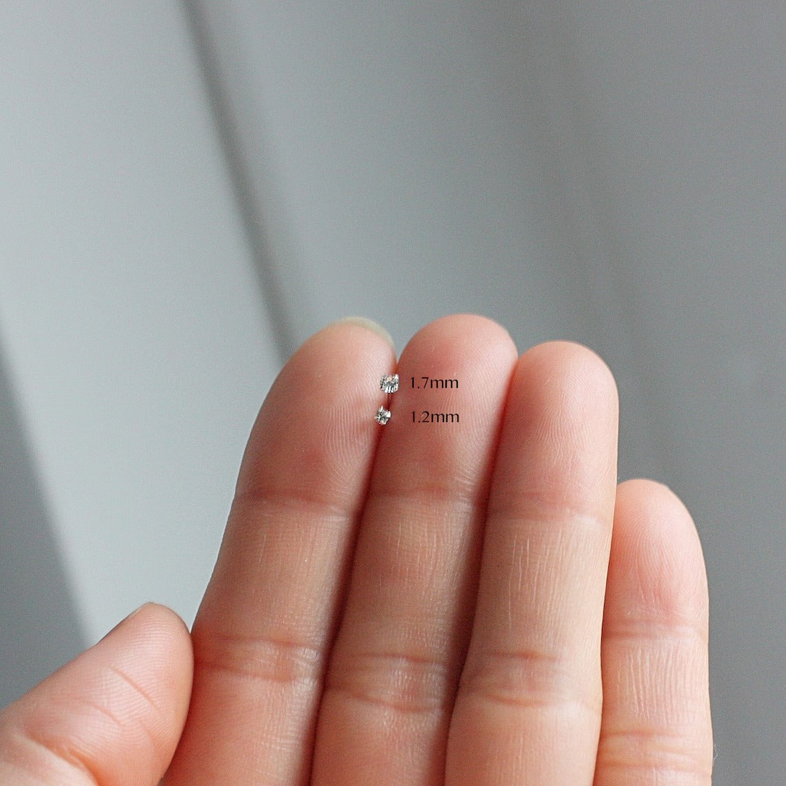 Stylish Round Cut Diamond Stud Earrings for kids | Daily Wear Elegant Earrings | (E VS1 VG )