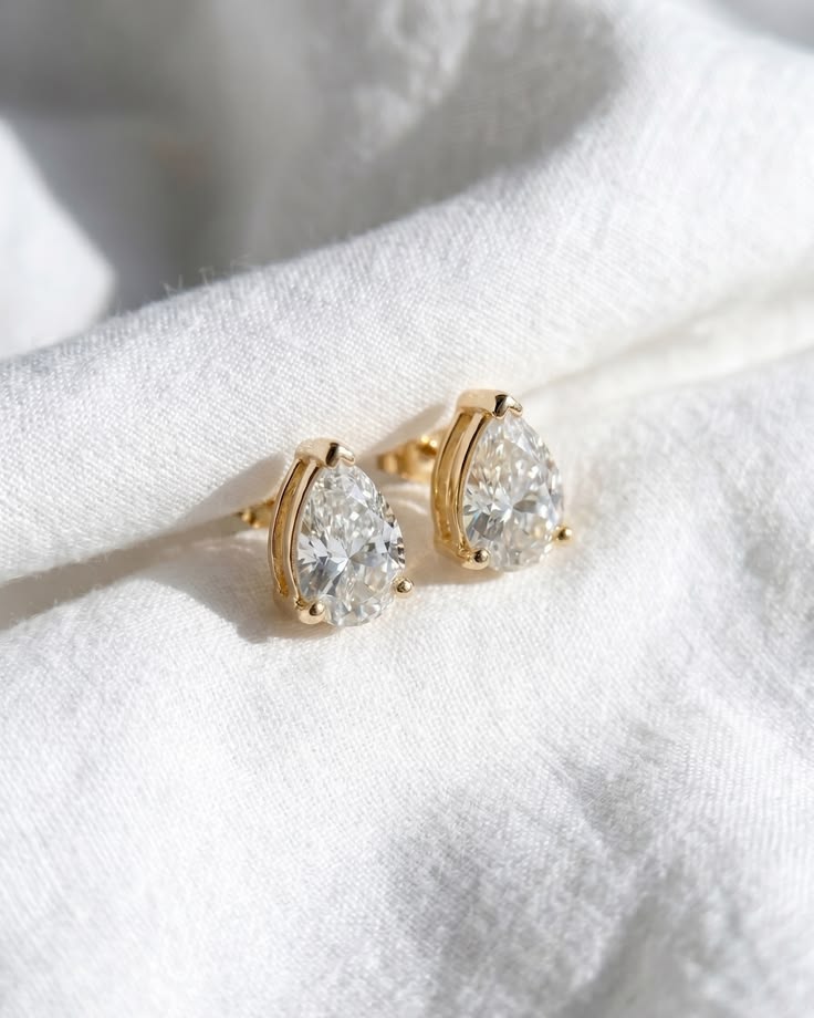 Luxury Teardrop Crystal Earrings for Women | Elegant Daily Wear & Party Jewelry | E VS1 VG VG