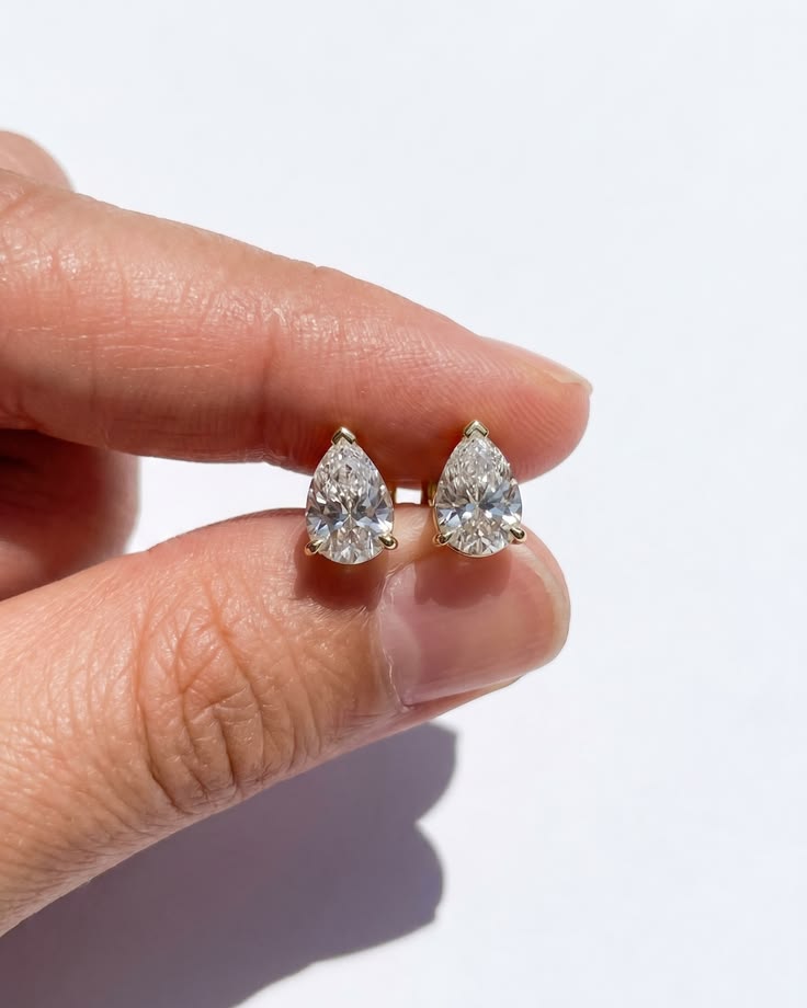 Luxury Teardrop Crystal Earrings for Women | Elegant Daily Wear & Party Jewelry | E VS1 VG VG