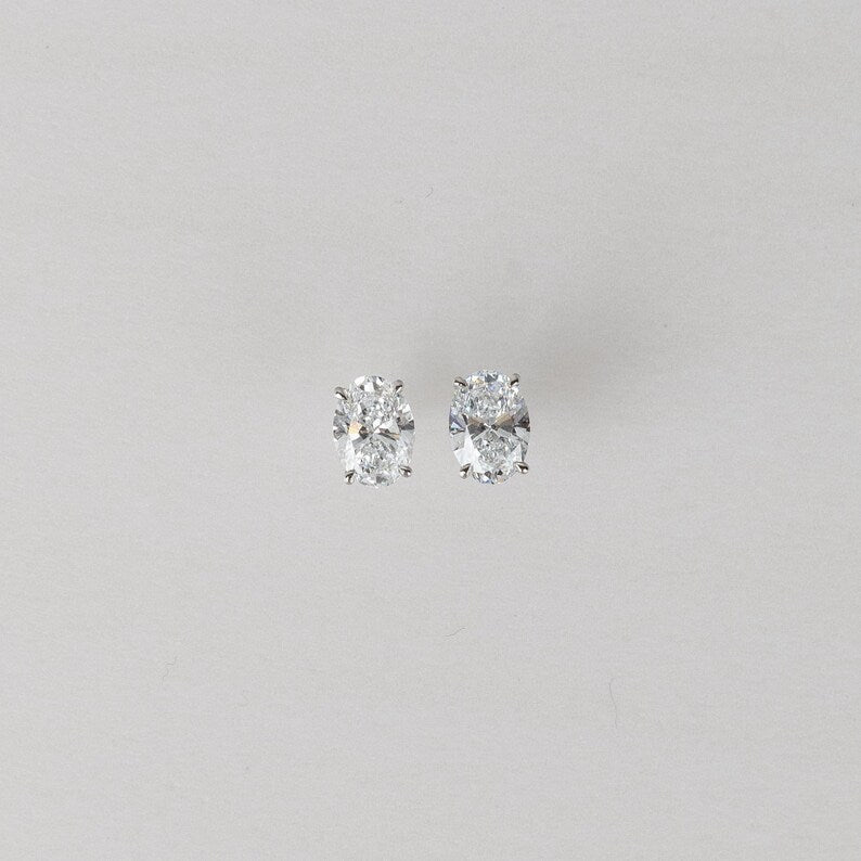 Oval Cut Diamond Earrings – Elegant Minimal Luxury | E VS1 VG