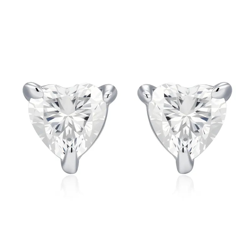 💖 Heart Cut Diamond Stud Earrings – Timeless Love Luxury Collection – E VS1 VG